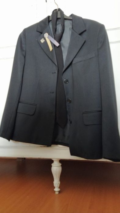 Traje académico feminino