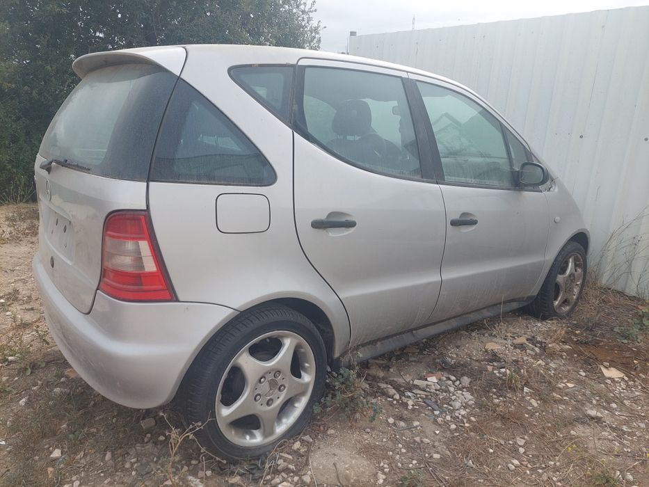 Mercedes A114 todas as peças disponíveis