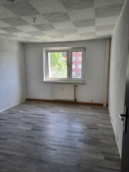 Продається своя 2 кімн. кв. у Німеччині (01587 Riesa)