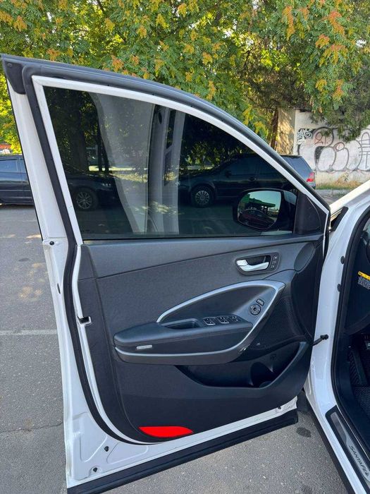 Hyundai Santa FE 2015 VIN KMHSW81UBGU534647 фото оголошення 8 з 23