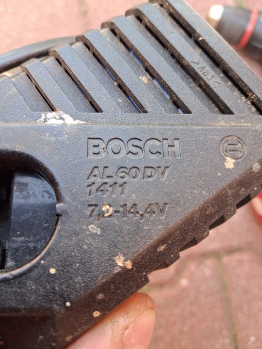 Wkrętarko Wiertarka bosch ładowarka