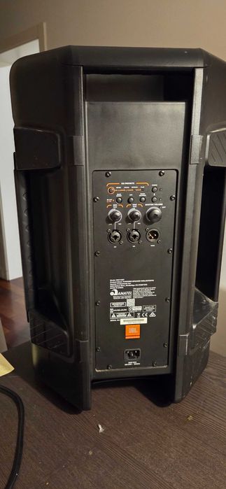 JBL IRX 112BT Coluna ativa / Active 12" 2-Way Speaker + Bluetooth