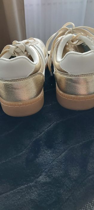 Sneakersy damskie nowe