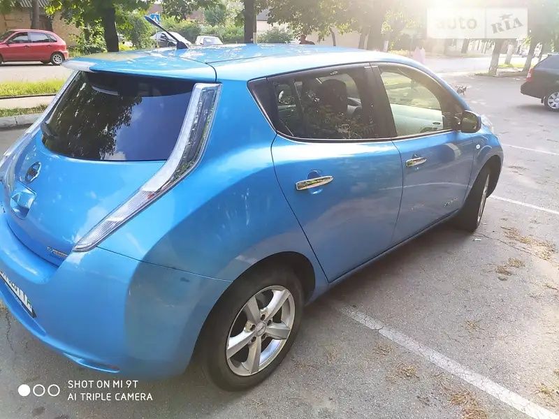 Продам Nissan Leaf 2012 
I покоління