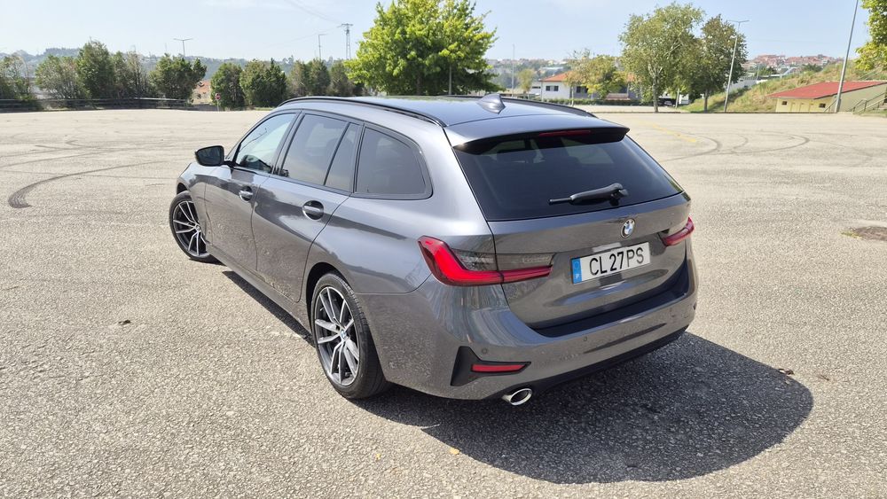 BMW 320d Touring Shadow Sport Line