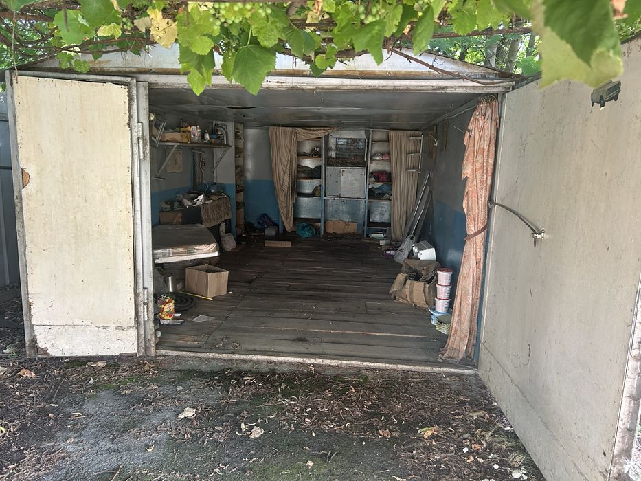 Продається гараж приватизований центр