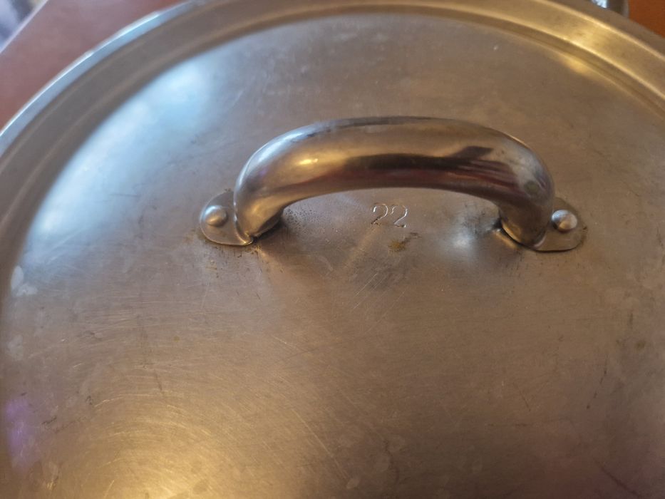 Tacho grande em alumínio