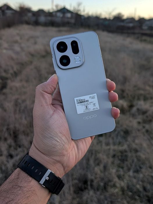 Oppo find x9 (12/256 Global 2 физ сим+есим Камерафон