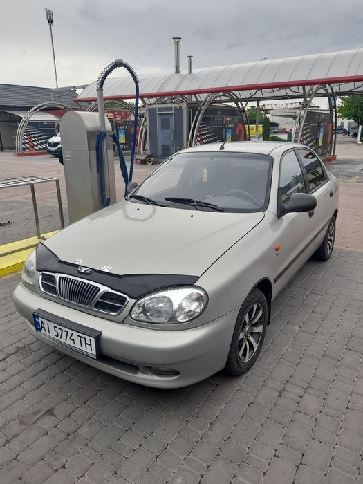 DAEWOD Lanos 2009р.1.5і,газ-бензин.