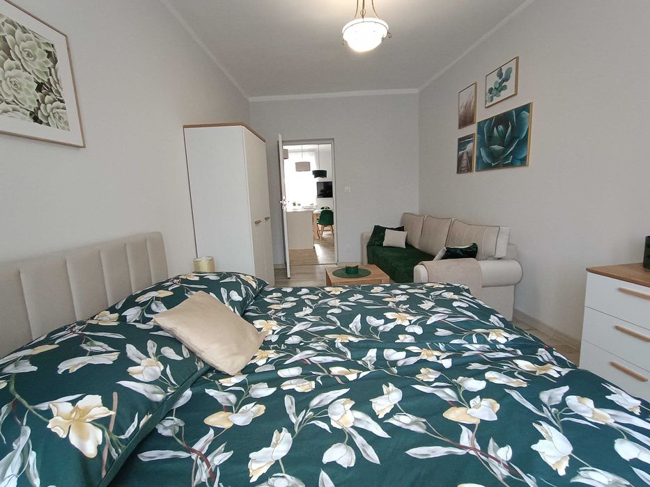 Centrum ul. Opolska  - apartament z balkonem, 2 sypialnie  1-6 osób