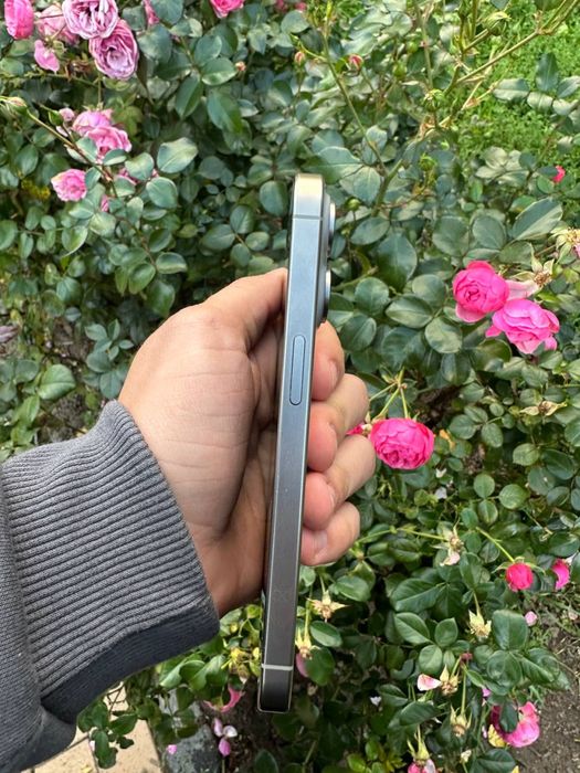 iphone 15 pro.