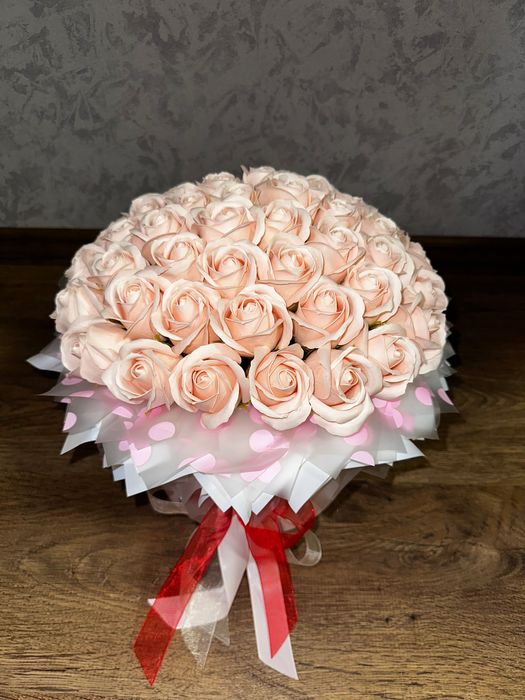 Букет троянд із мила 43 шт