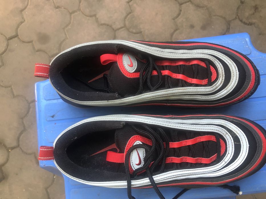 Кроссовки для школьников размер 41/26