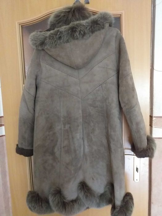 Kożuch/kożuszek szary z odpinanym kapturem XL