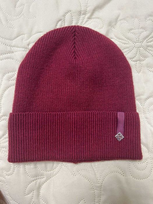 Жіночі шапки шерстяна