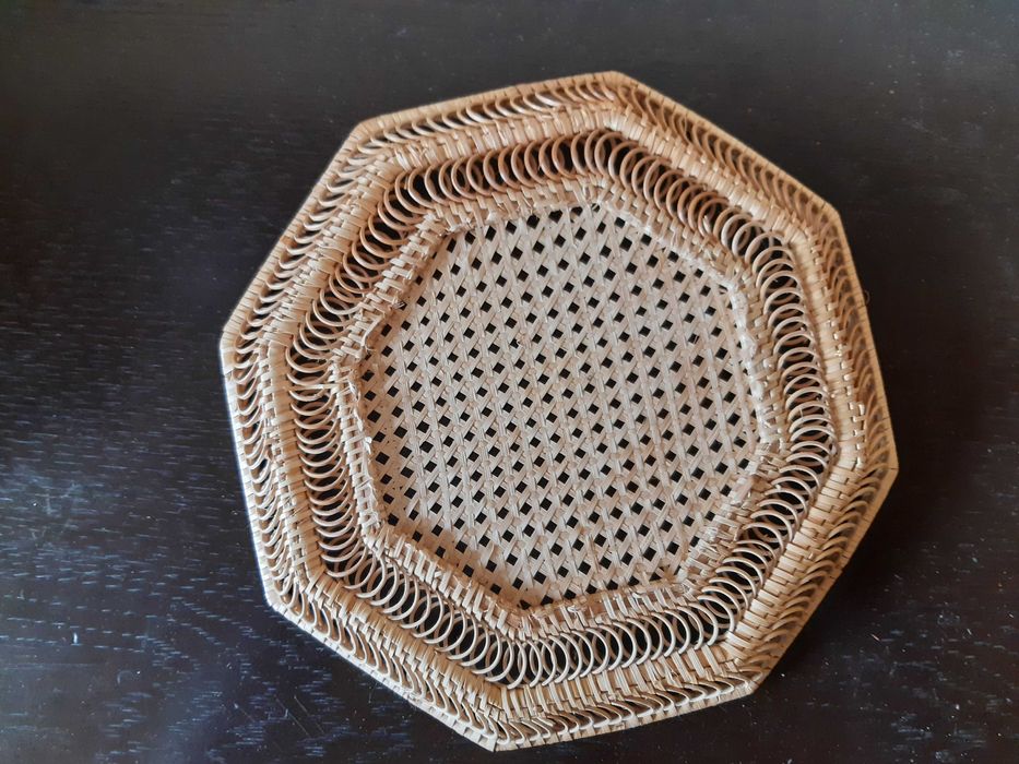 Wiklinowa tacka/koszyk