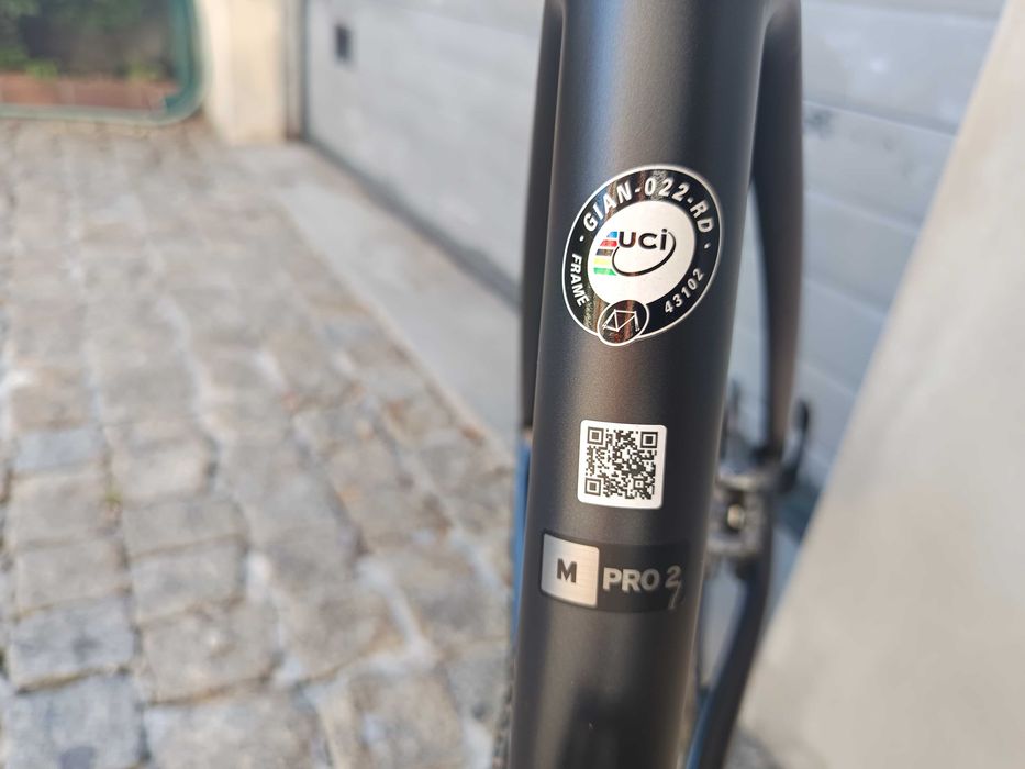 Bicicleta de estrada Giant Defy Pro One 2021