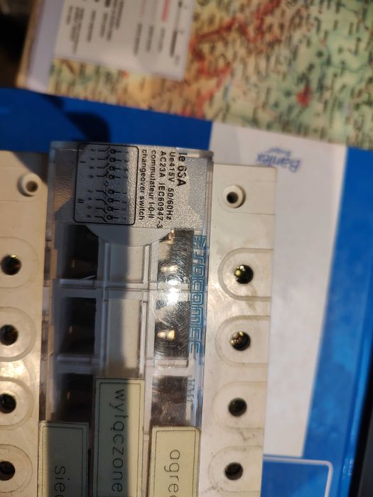 Przełącznik sieć-agregat Socomec 63 A