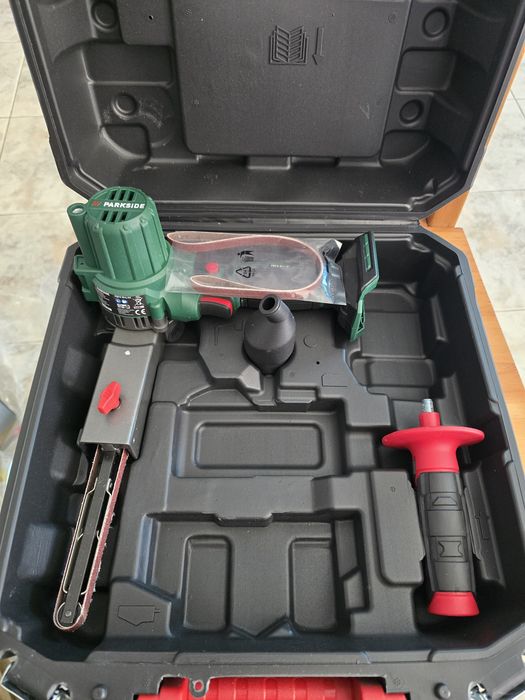 Lixadeira de banda Parkside 20V