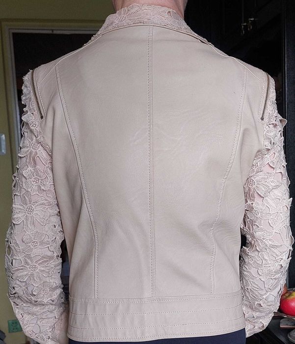 Kurtka damska skórzana z koronką