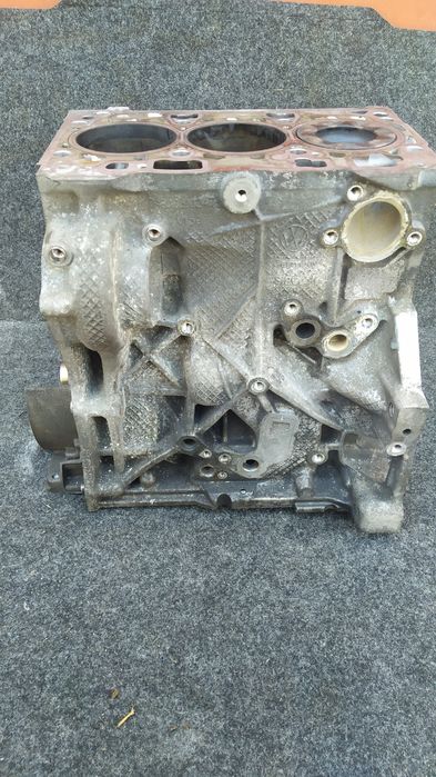 Blok silnika korbowód 1.4 TDI 105KM CUT Skoda Fabia III Rapid VW Seat