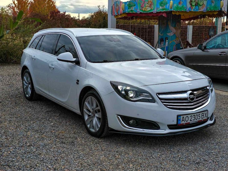 Opel Insignia 2015 рік