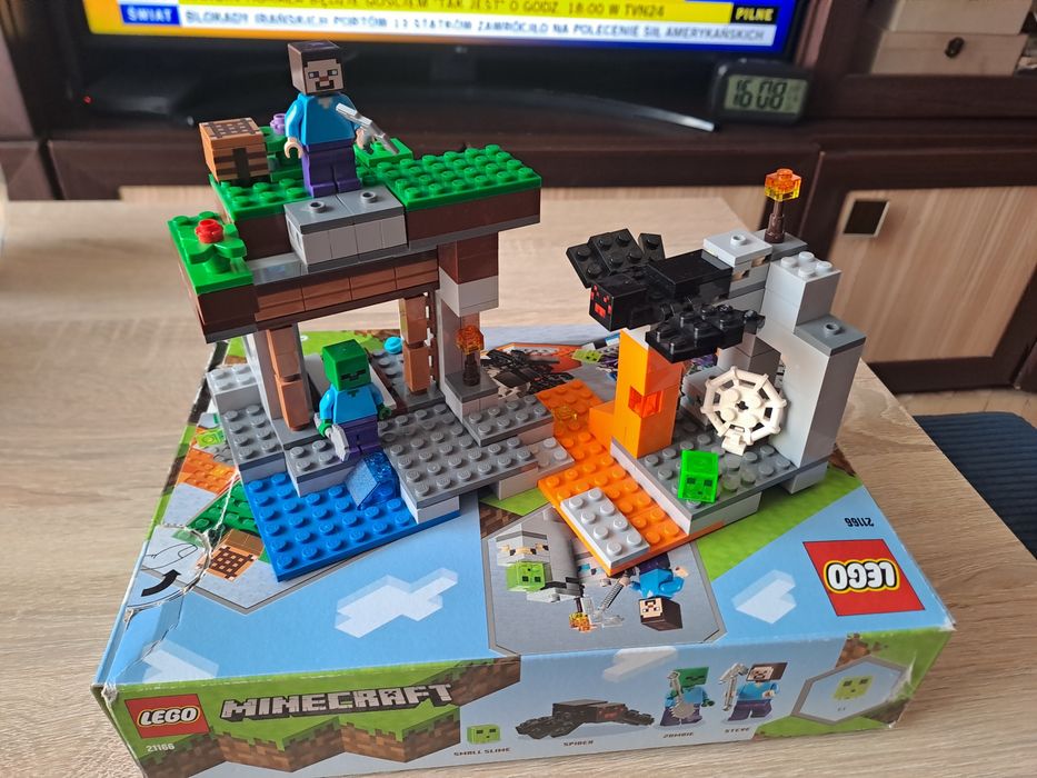 Lego minecraft 21166