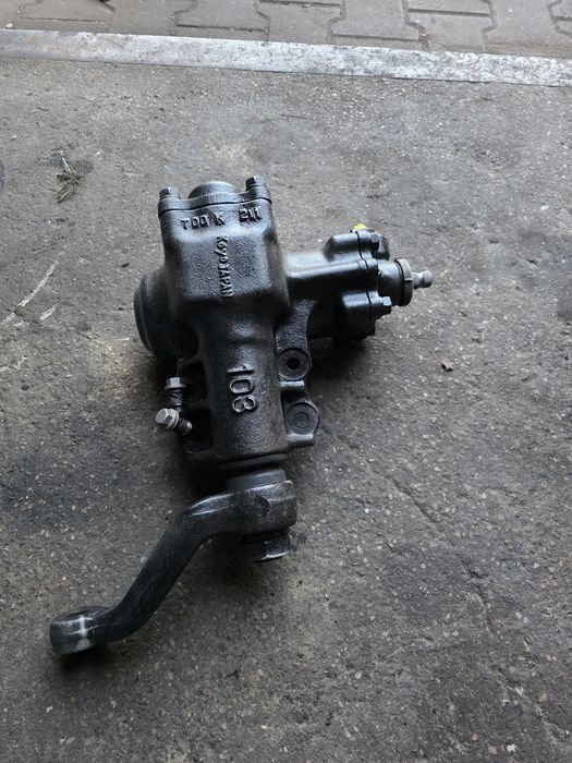 Nissan Patrol Y61  przekladnia kierowniczą po Regeneracji