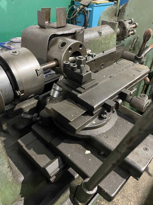 Torno Revolver HESTIKA