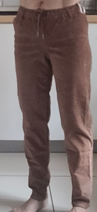 Spodnie sztruksowe damskie