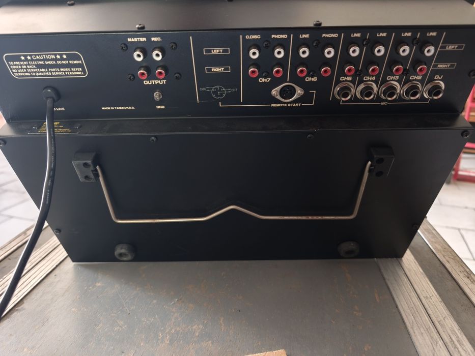 Mesa de Mistura DJ MR 90/S