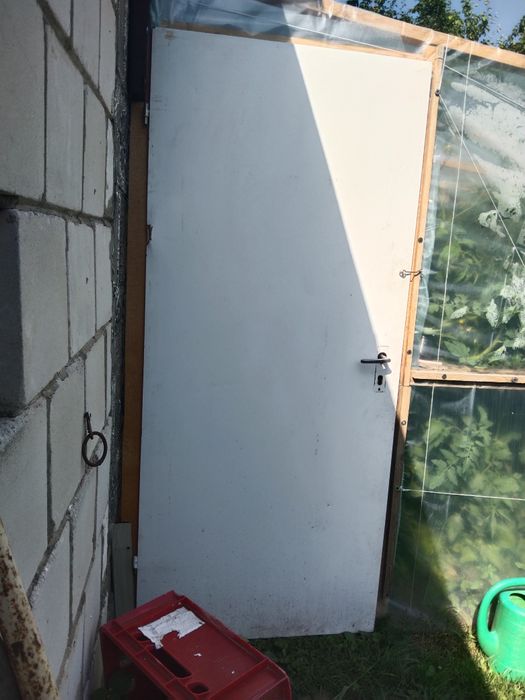 Dzwi zewnętrzne blaszane