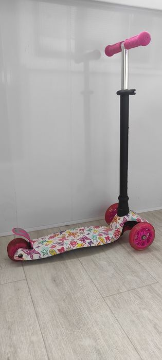 Продам детский самокат