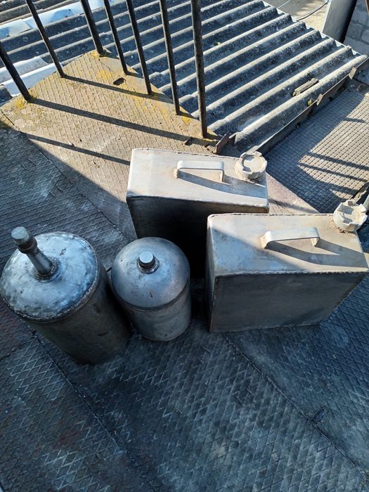 Канистры пищевые  из нержавейки, объем  20, 15, 10л.