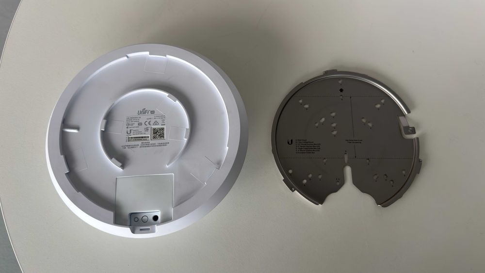 Access Point Ubiquiti (UAP-AC-HD) - Unifi