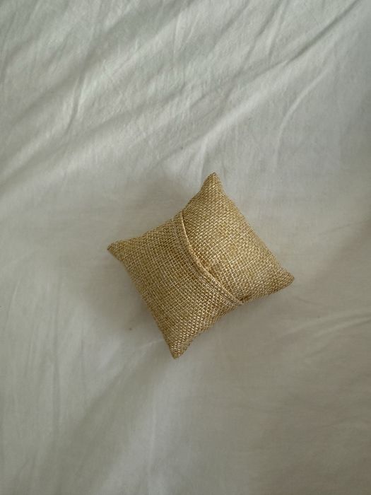 Poduszka na zegarek i bransoletki