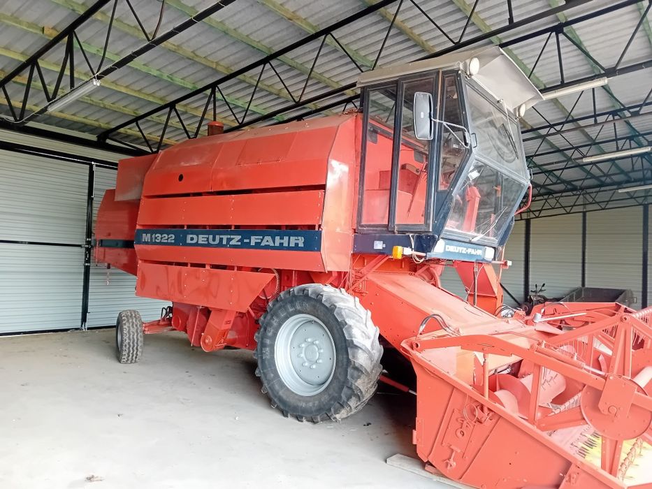 Kombajn Deutz fahr m 1322 gotowy do zniw