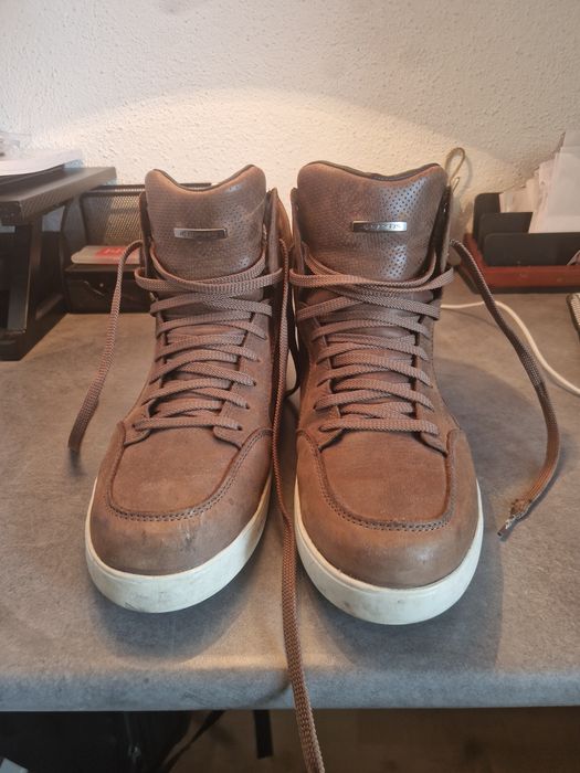 Botas Alpinstar castanhas