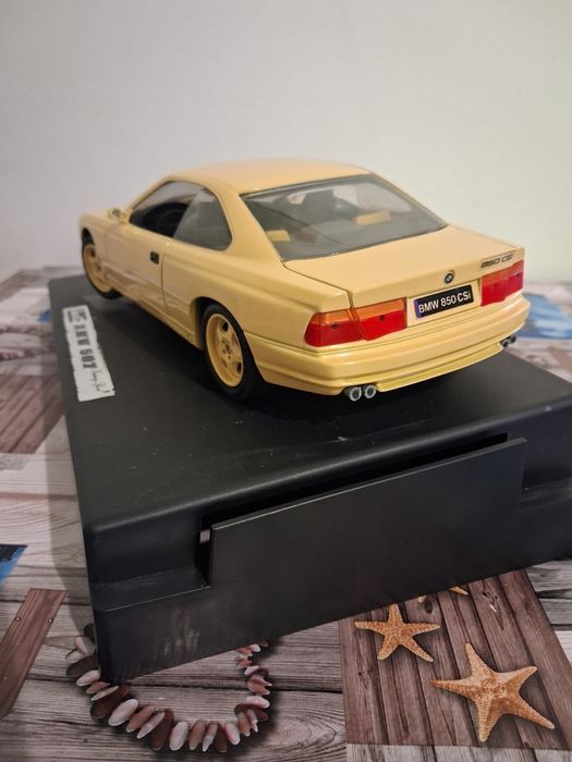 Bmw 850 csi revell żółte 1:18 kolekcjonerski