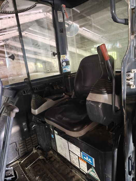 Екскаватор Екскаватор Komatsu PC40MR-3N1
Кондиціонер
2015р.
3000 мотог