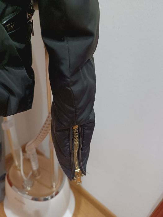 Пуховик Zara Woman (Натуральний пух). Стан нового. Розмір S-M