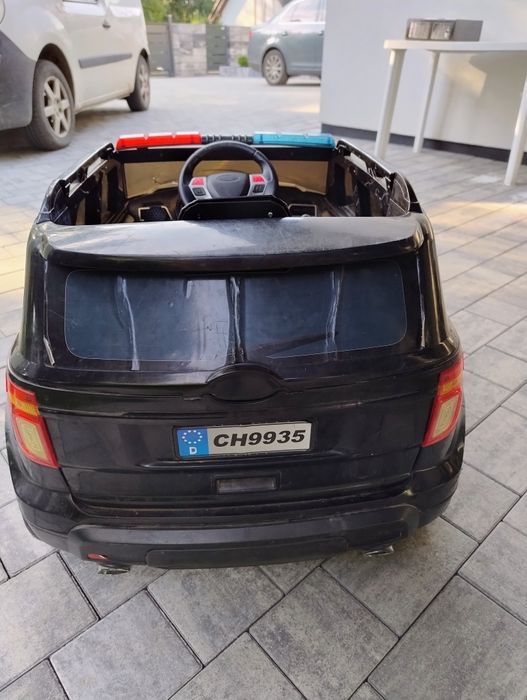 Samochód na akumulator SUV