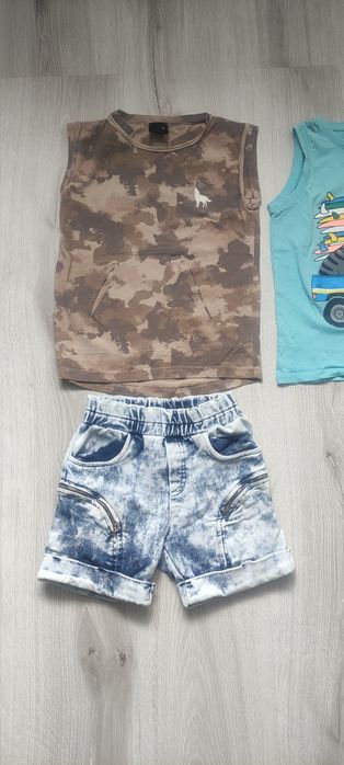 Mash mnie spodenki, r. 110 koszulka Mash mnie + GRATIS