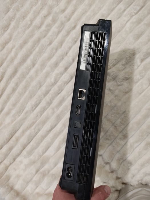 PS3 super slim 500gb. 2джойстика з іграми прош.Hen