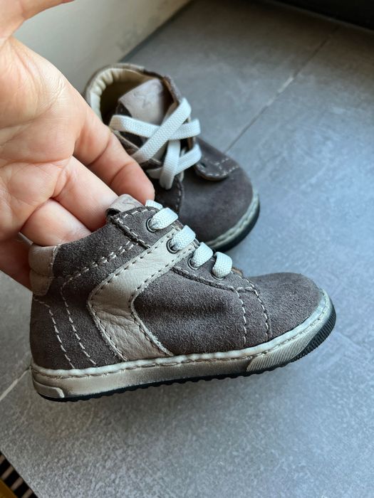 черевики шкіряні для малюка