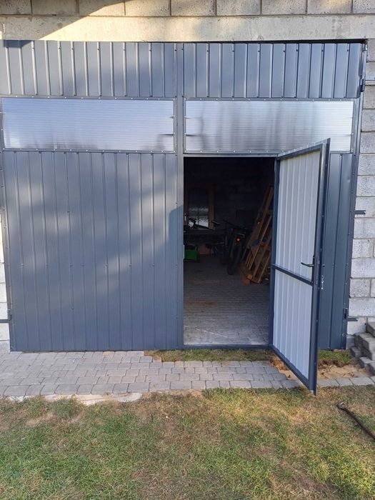 Bramy i drzwi garażowe