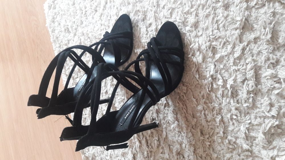 Sandałki szpilki ZARA