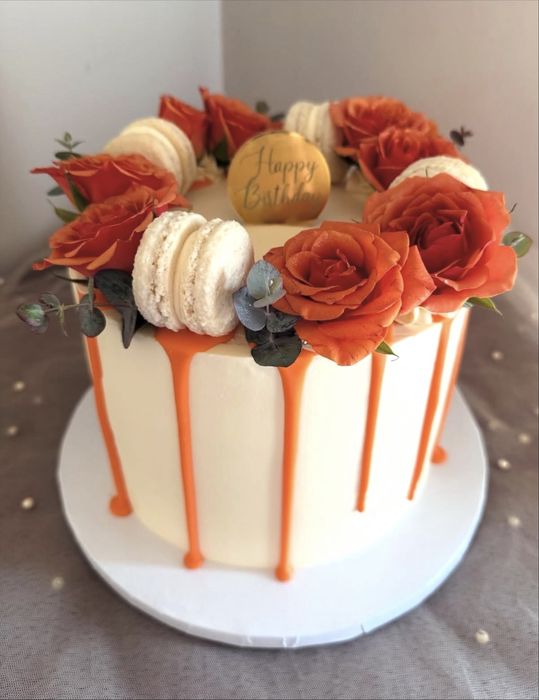 Domowe torty, ciasta, słodkie stoły.