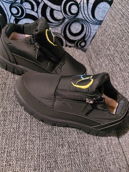 Зимові якісні дутики