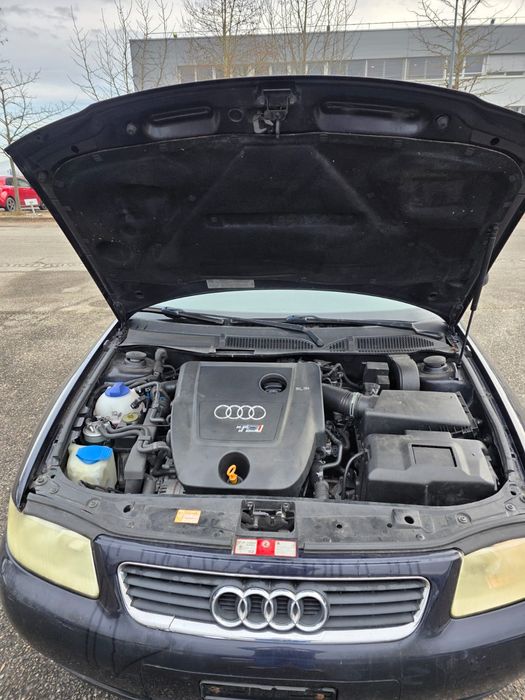 Audi A3 1.9TDi 130Cv 6V (Apenas Completo)